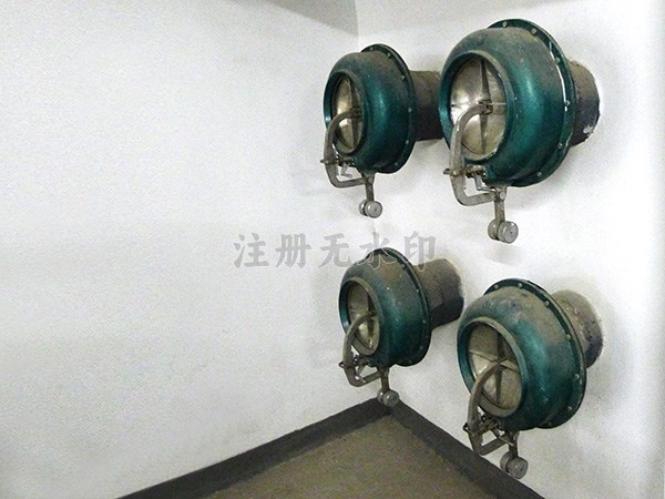超压排气活门